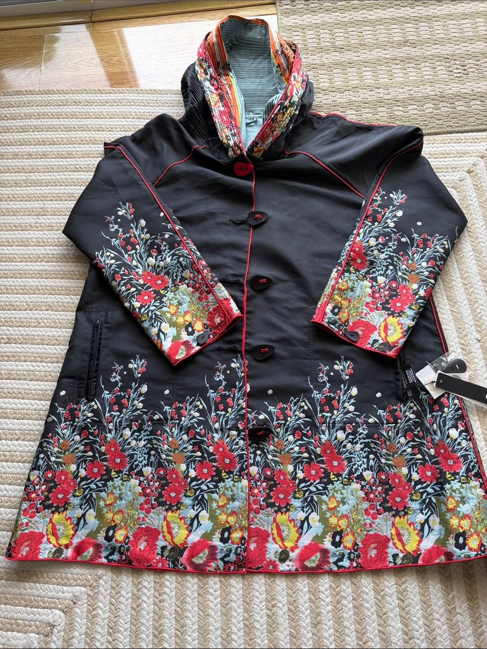 Oopera Reversible Raincoat